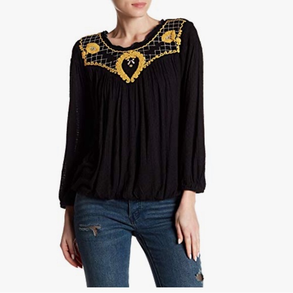 FREE PEOPLE “Begonia” Embroidered Top
Size Small - Picture 1 of 4